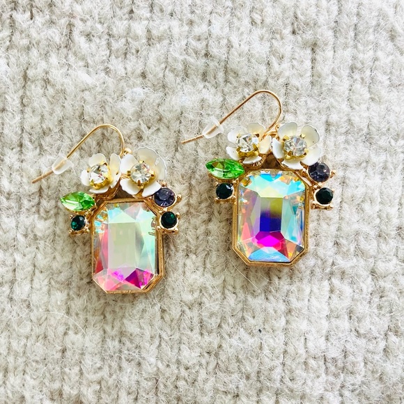 New Rhinestone dangle earrings - Picture 6 of 8